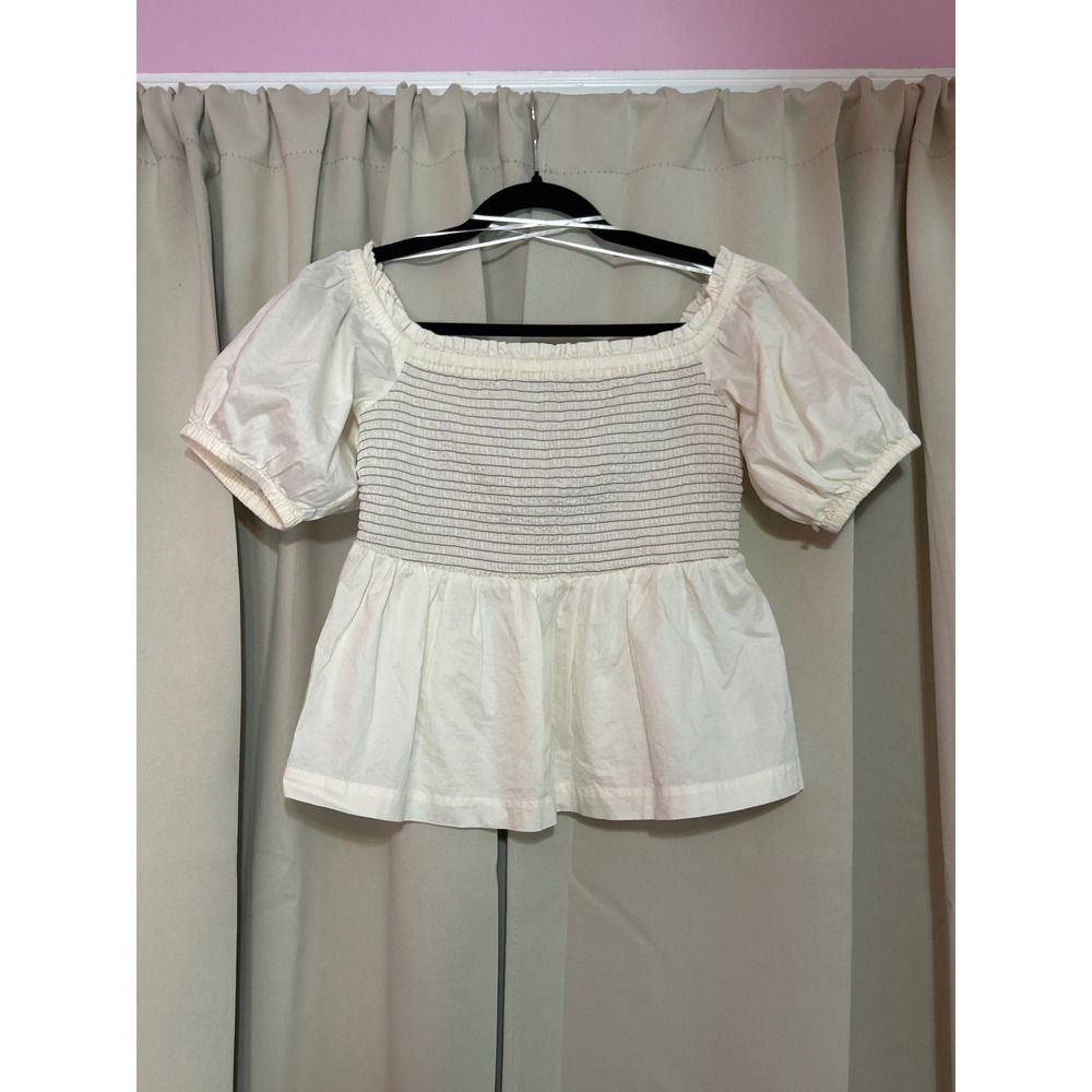 Old‎ Navy Cotton Peplum Top Medium White Smocked Puff Sleeve Square Neck